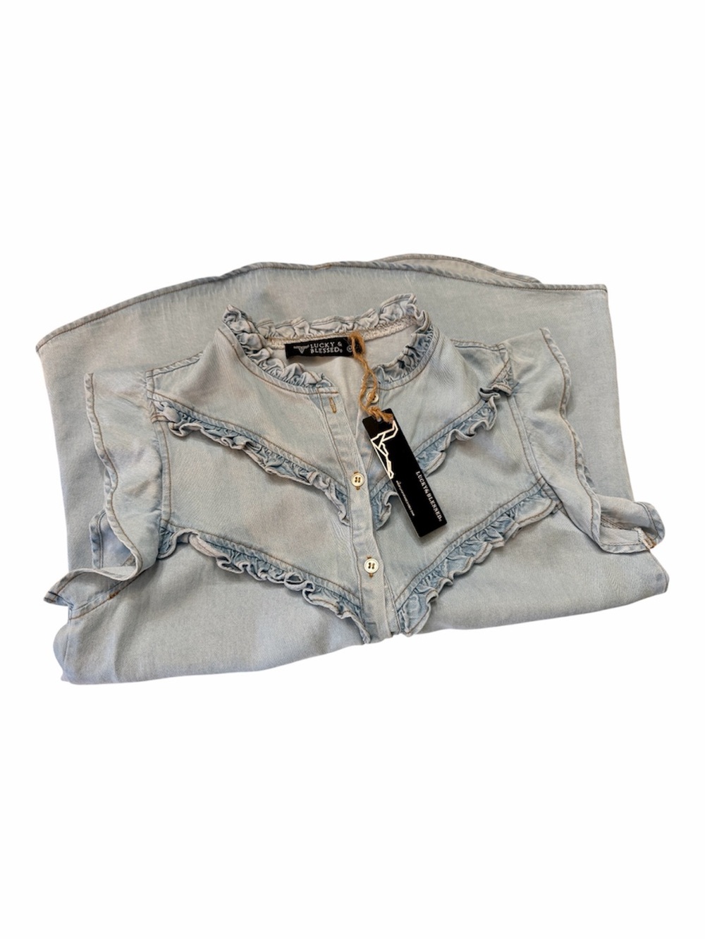 LUCKY & BLESSED, NWT, LIGHT-WASH DENIM BLOUSE. SIZE M - Picture 8 of 12